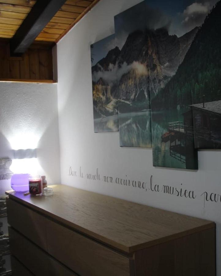 Residenze Vezza - Home Sweet Home- เวซซาโดโญ ภายนอก รูปภาพ