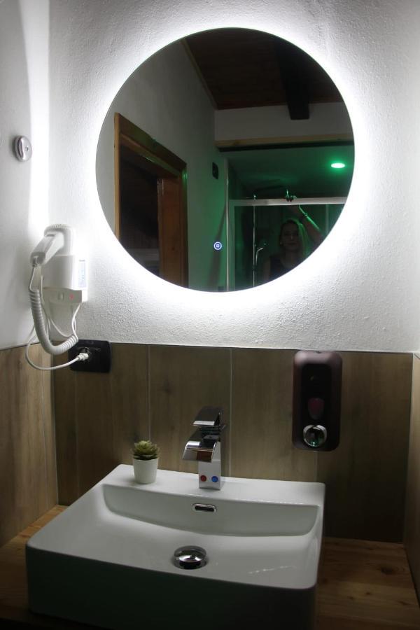 Residenze Vezza - Home Sweet Home- เวซซาโดโญ ภายนอก รูปภาพ