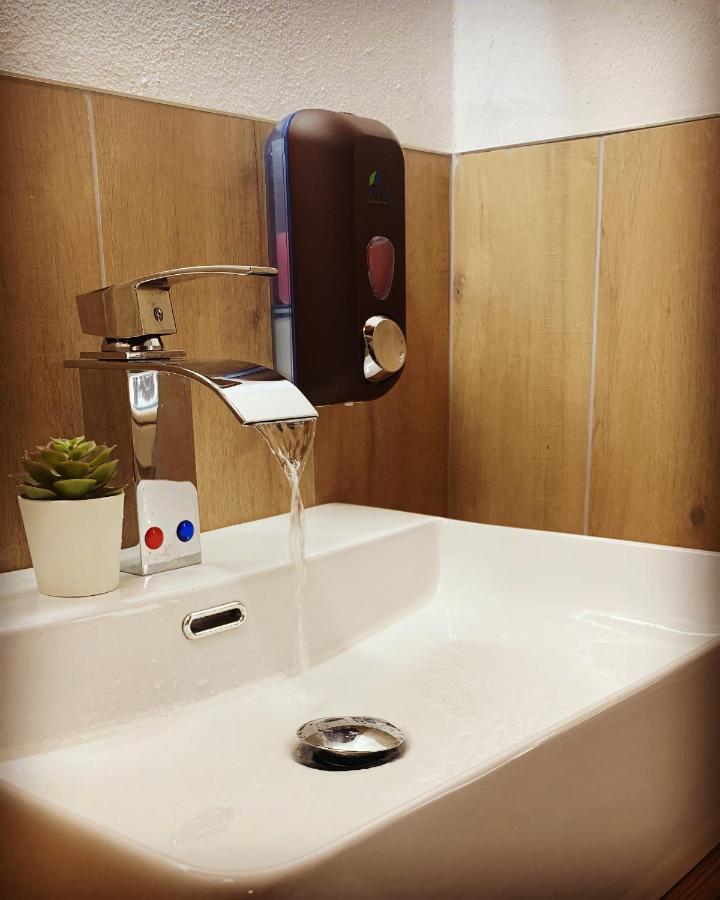 Residenze Vezza - Home Sweet Home- เวซซาโดโญ ภายนอก รูปภาพ