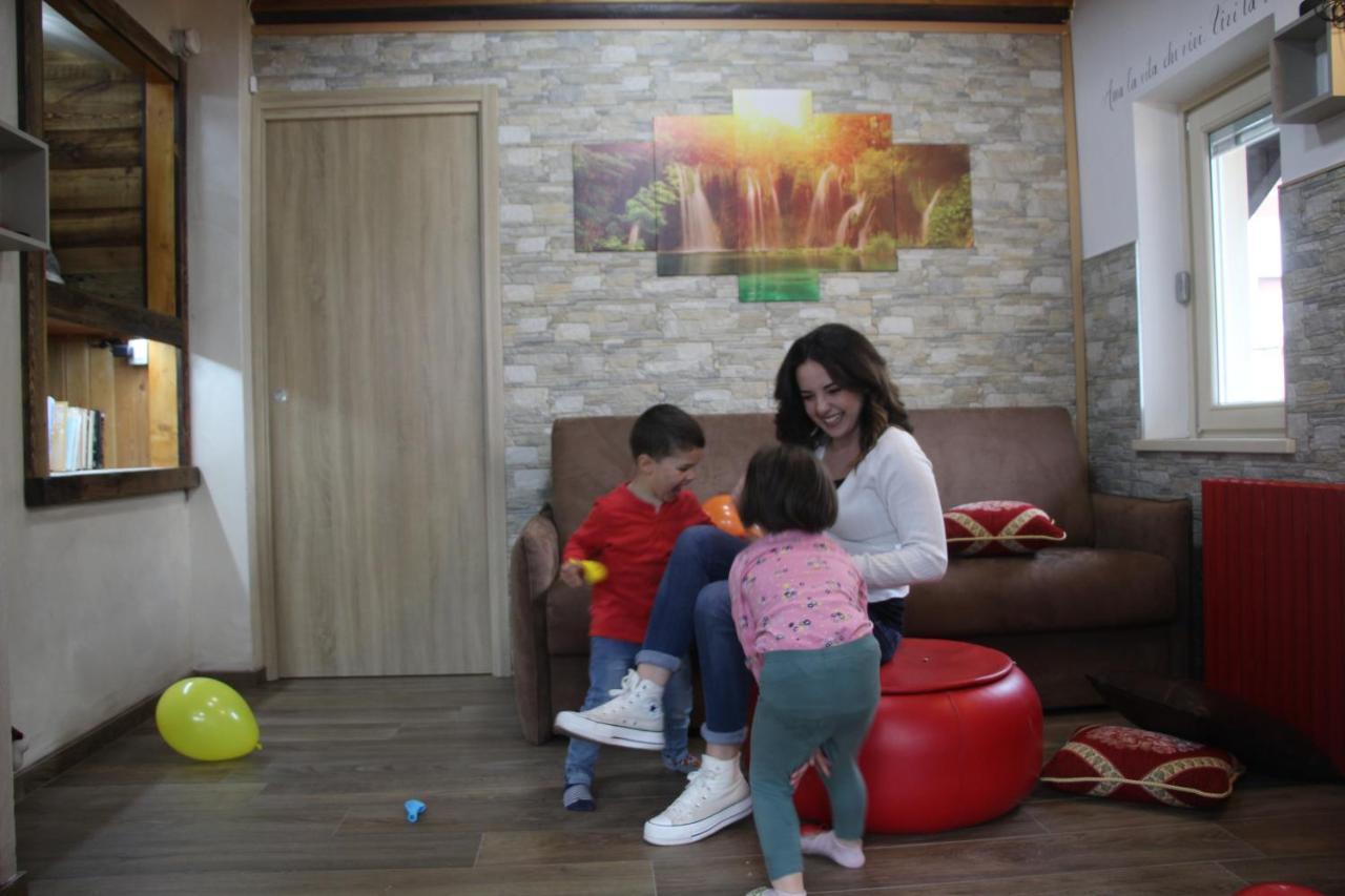 Residenze Vezza - Home Sweet Home- เวซซาโดโญ ภายนอก รูปภาพ