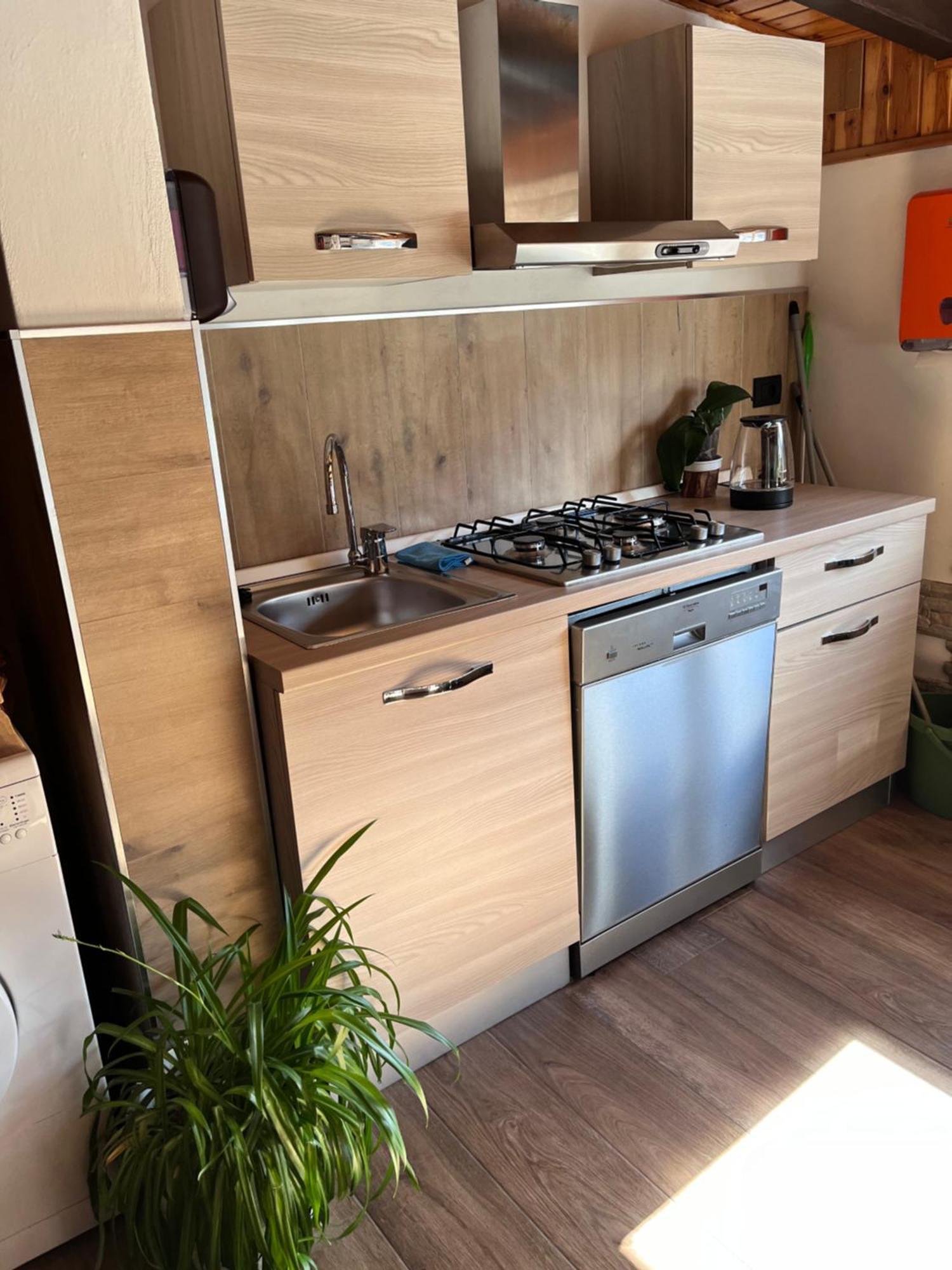 Residenze Vezza - Home Sweet Home- เวซซาโดโญ ภายนอก รูปภาพ