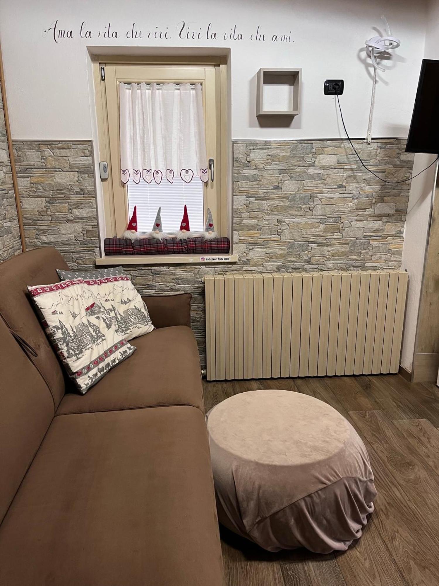 Residenze Vezza - Home Sweet Home- เวซซาโดโญ ภายนอก รูปภาพ